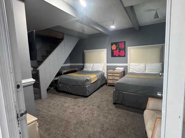 2962 S Mendenhall Rd