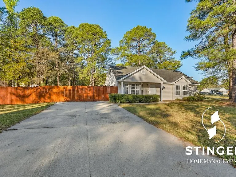 88 Pelican Cir — Photo 3