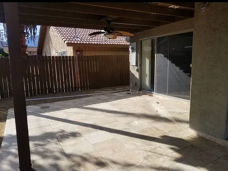 51870 Avenida Villa — Photo 14