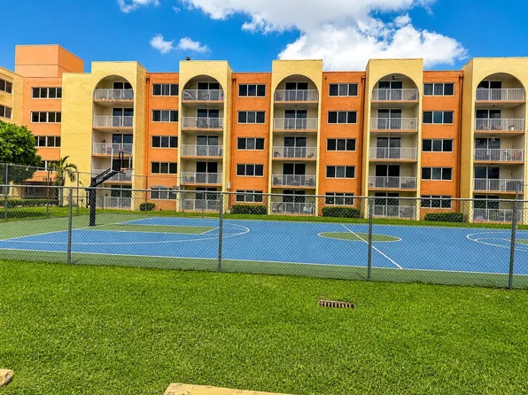6980 NW 186th St APT 3-523A, Hialeah, FL 33015