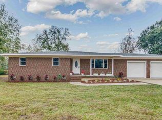 101 Williams Ditch Rd, Cantonment, FL 32533