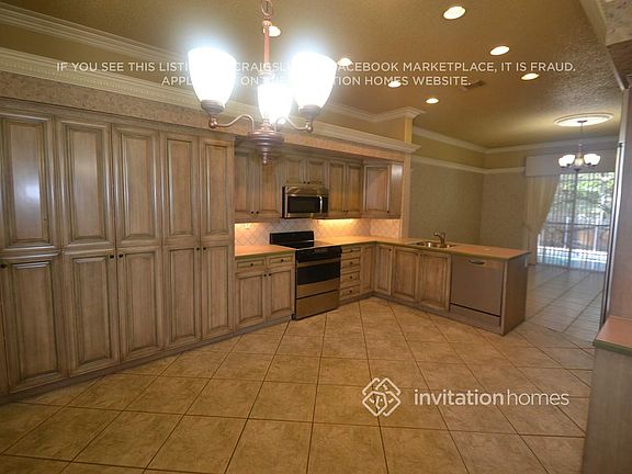 5th image of 5373 SW 34th Way