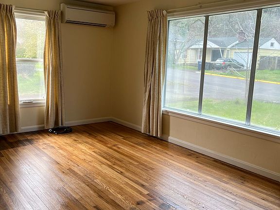 Great Living Room Windows