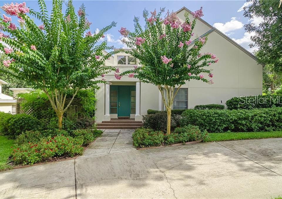 1st image of 325 Palmola St