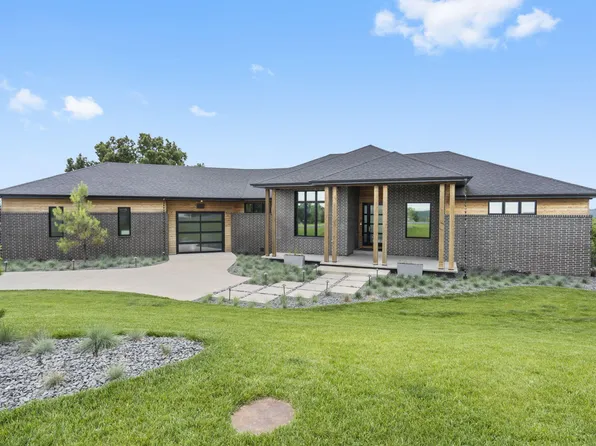 373 Sunset Drive, Saddlebrooke, MO 65630