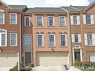 25261 Destination Sq, Aldie, VA 20105