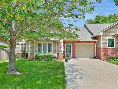 412 E 13th Ave, Augusta, KS, 67010
