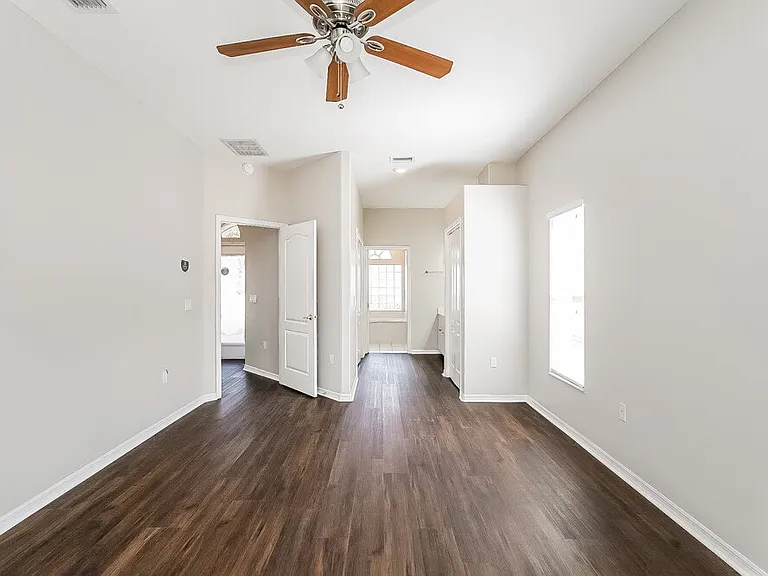 8712 Cypress Lakes Blvd — Photo 13