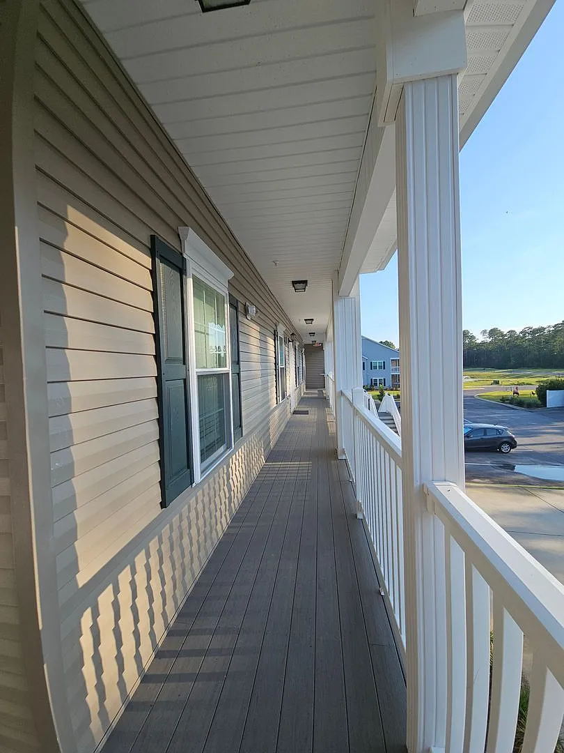 Beautiful 3-Bedroom Condo in Murrells Inlet with Upgraded Kitchen, Screened Porch & Pool — Photo 4