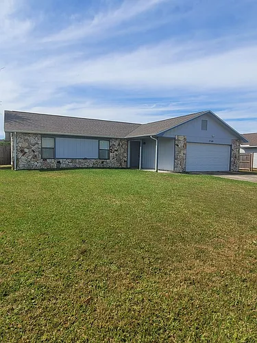 7709 Betty Louise Dr Photo 1 7709 Betty Louise Dr Photo 1