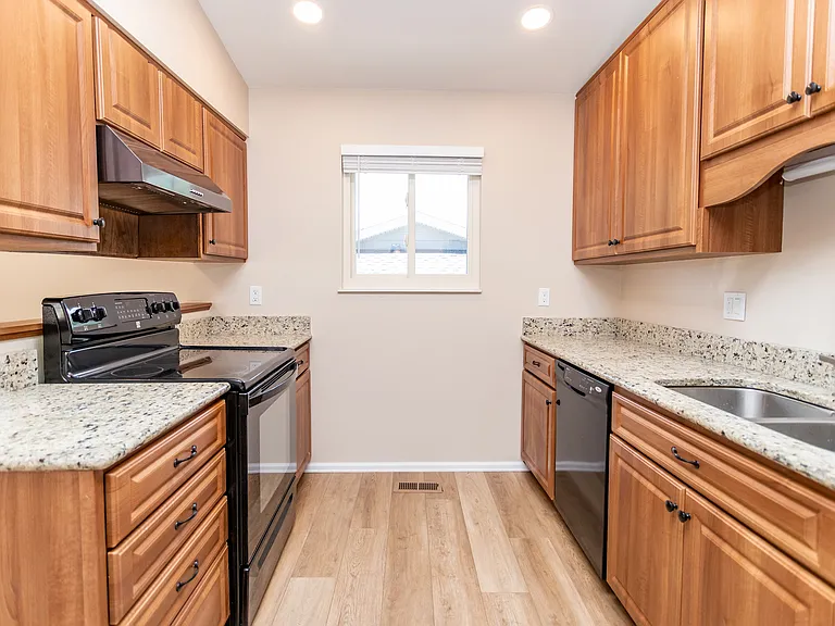 6110 Little Johnny Dr — Photo 12