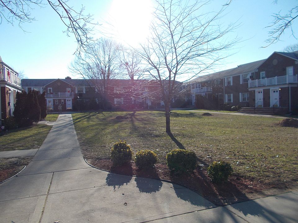 1st image of 25536 74th Ave