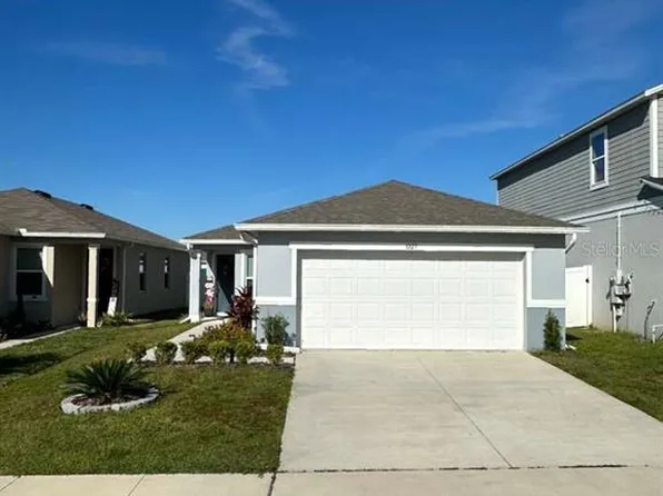 1027 Papaya Cir, Davenport, FL 33897