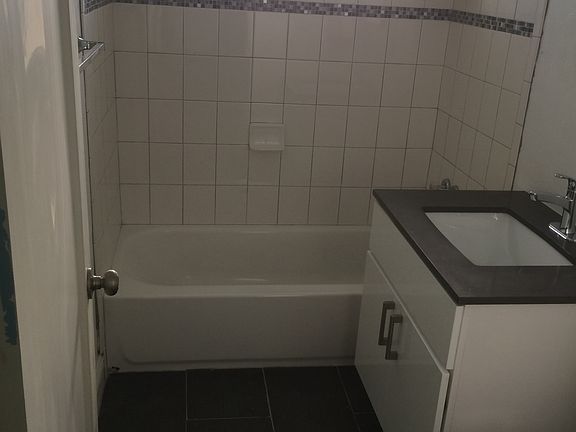 3rd image of 1146 Mattos Dr