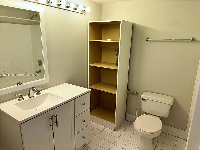 460 S Park Rd #6203 — Photo 9