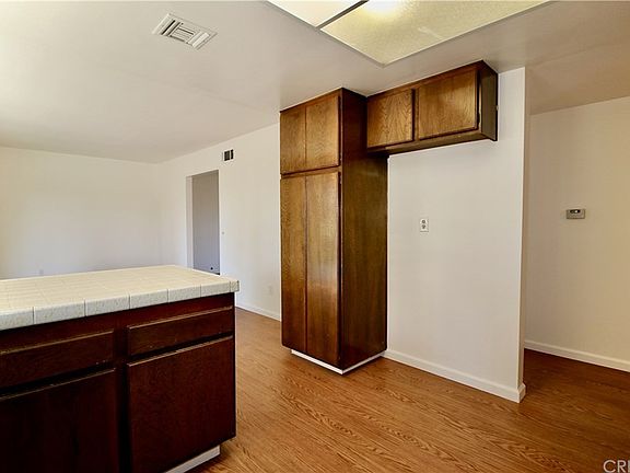 5th image of 3273 Spring Meadow Ave