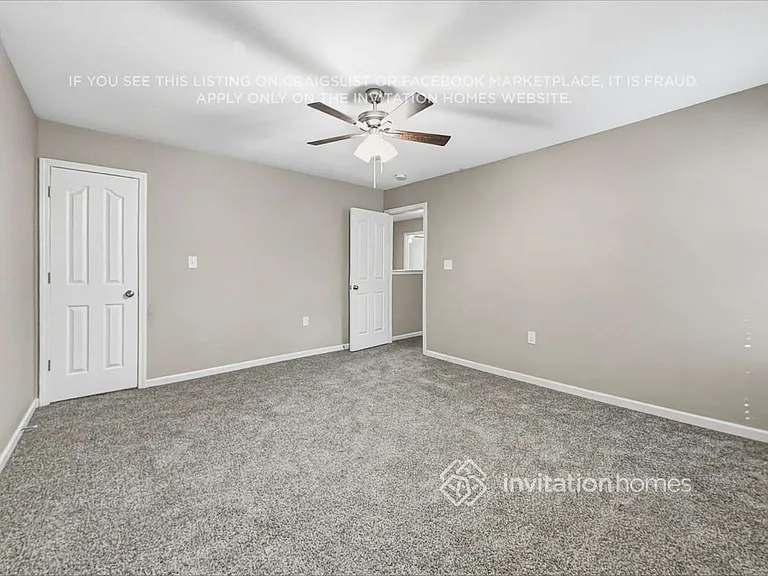4924 Broad Leaf Ct — Photo 18