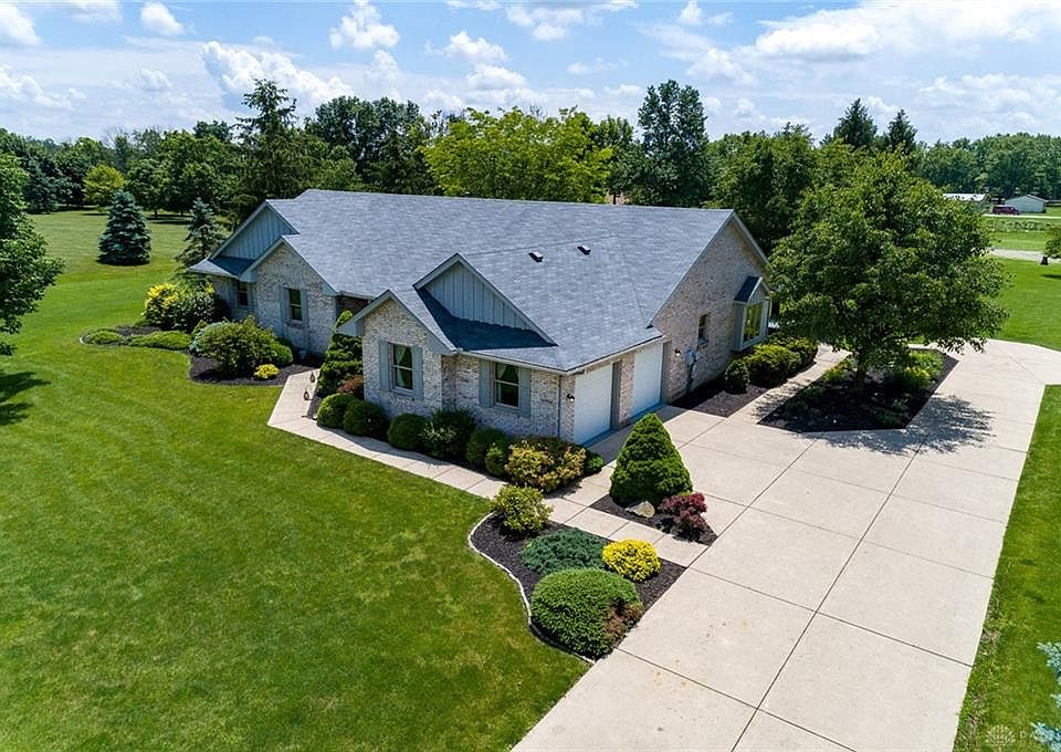 1st image of 5776 Swan Dr