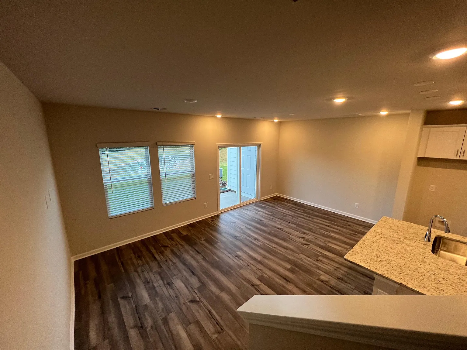 3860 County Down Ave — Photo 3