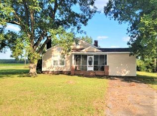 5653 State Highway 11 S, Grifton, NC 28530