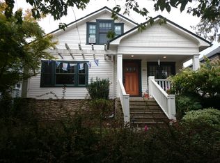 2811 33rd Ave S, Seattle, WA 98144