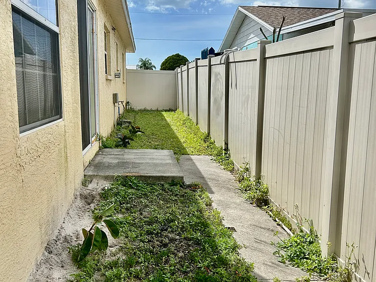 13802 Coco Ave — Photo 23