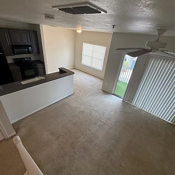 2532 Grand Central Pkwy #3 — Photo 5