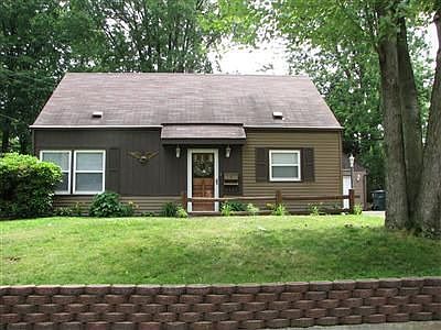 1st image of 2261 Schubert St