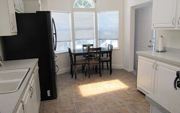 5th image of 580 Ahwanee Ave Spc 97