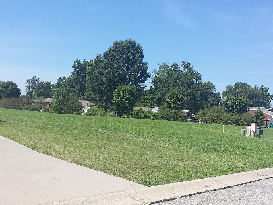 2nd image of 43 Dewitt Dr