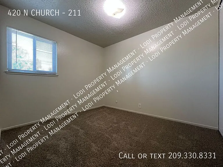 420 N Church St #211 — Photo 13