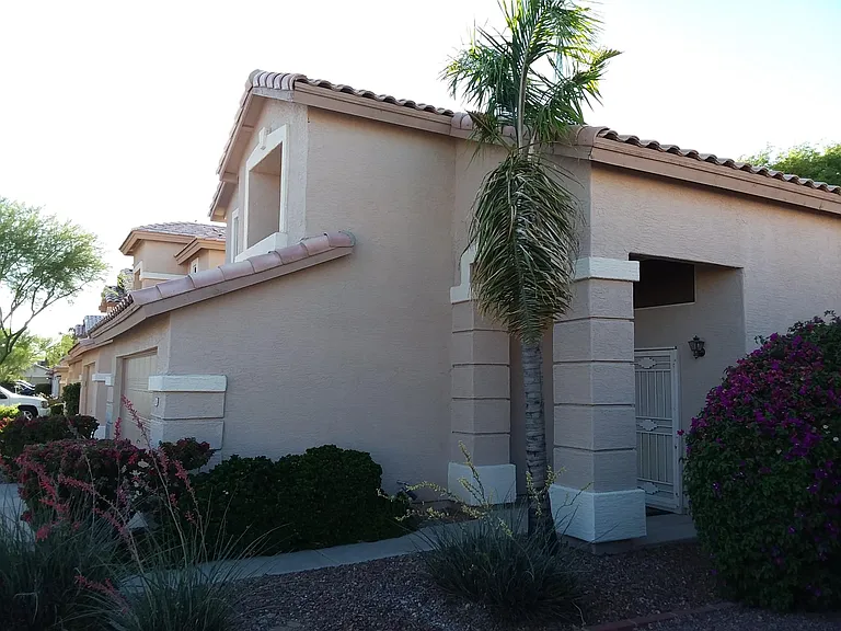 3926 E Kimberly Way — Photo 3