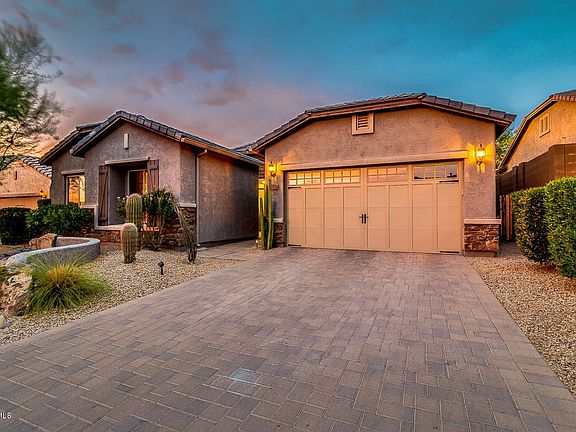 2-Car Garage