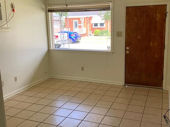 2nd image of 436 Coolidge St #B