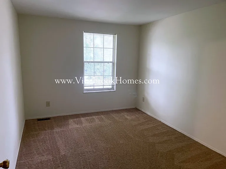 8137 Mount Aetna St — Photo 13