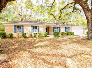 1825 Sandra Dr, Pensacola, FL 32506
