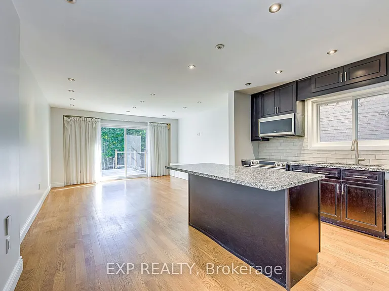 2407 Stefi Trl — Photo 5