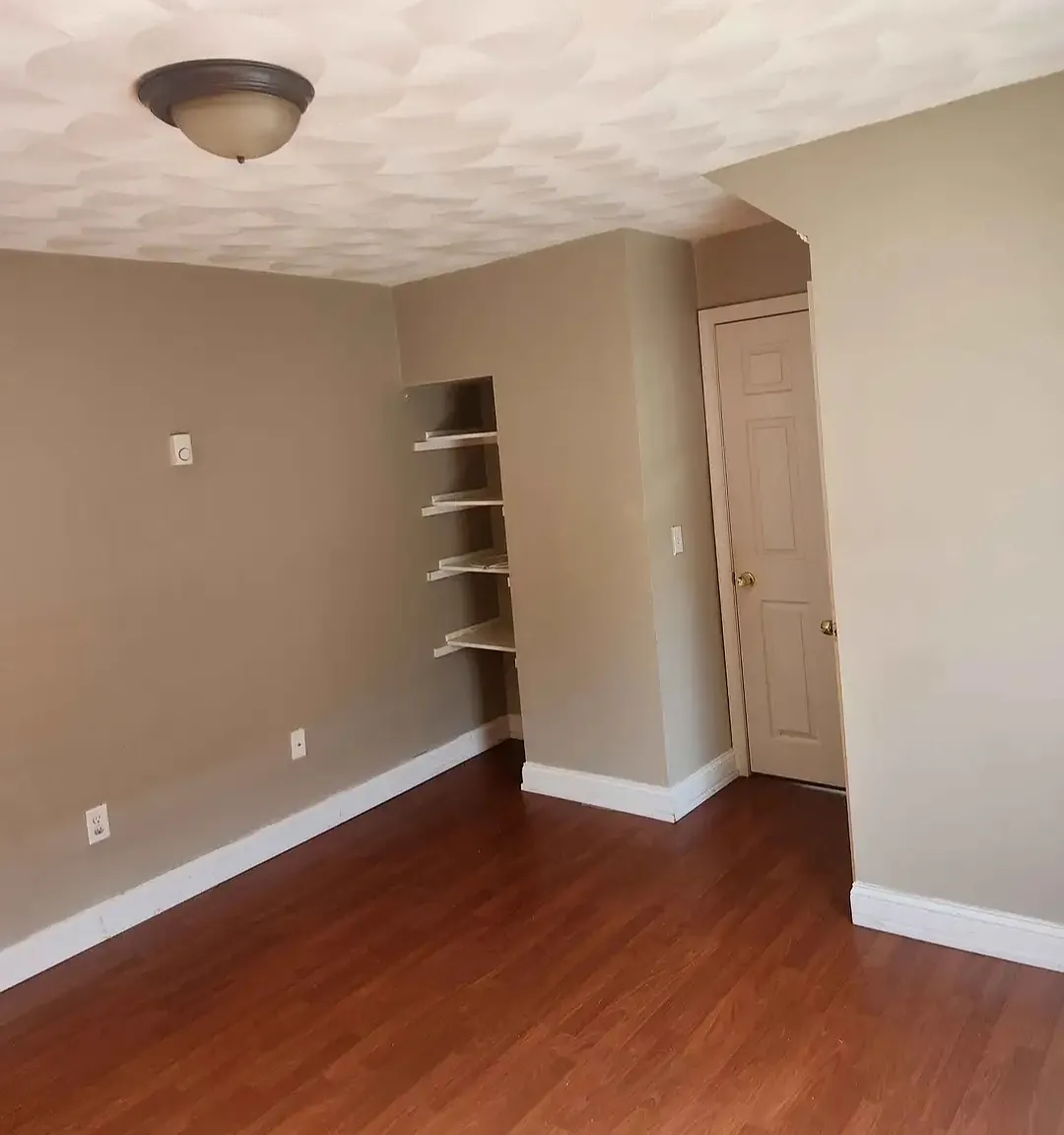 42 W Park Pl — Photo 3