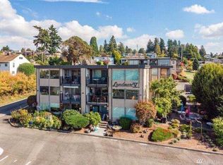 811 S 227th Pl, Des Moines, WA 98198