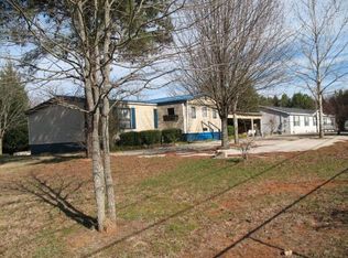 135 Catalpa Ln, Athens, GA 30601