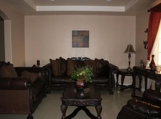 9931 Willowbrook Rd, Riverside, CA 92509