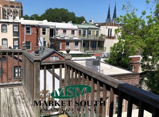 18 E Jones Ln, Savannah, GA 31401