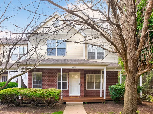 536 Clayton Cir #A, Sycamore, IL 60178