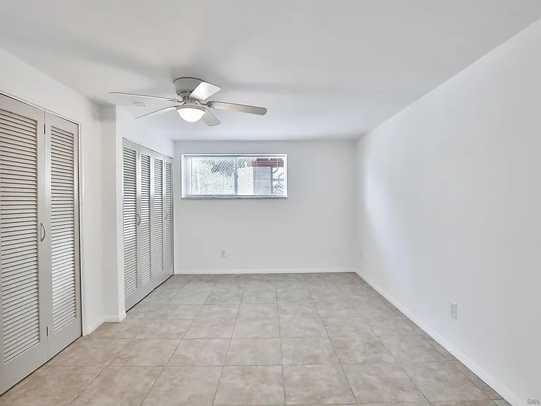 1628 Helix St — Photo 13