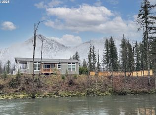 51713 Rose St, Blue River, OR 97413