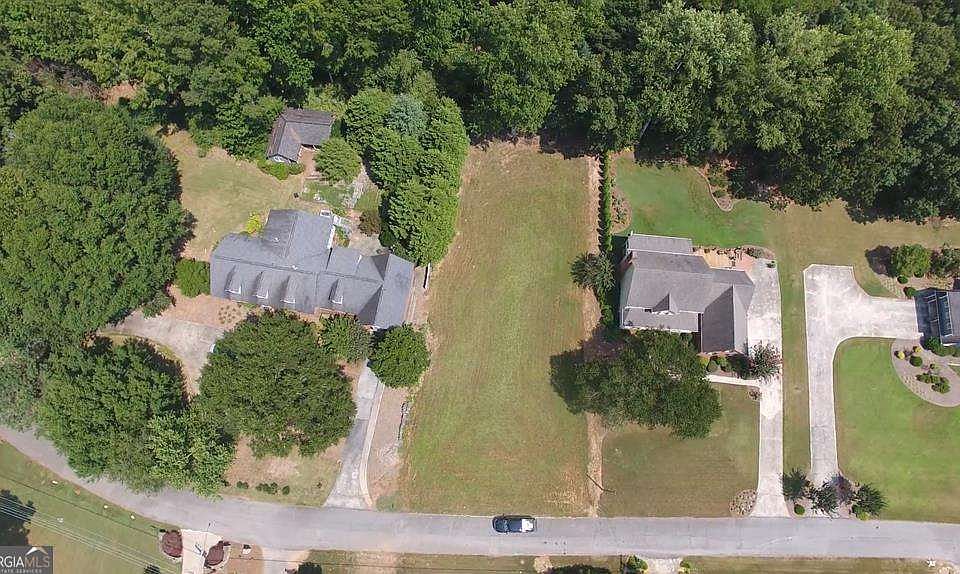 1st image of 108 Briarwood Dr