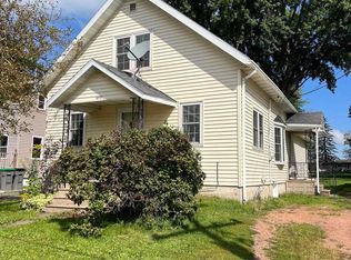 472 Main St, Junction City, WI 54443