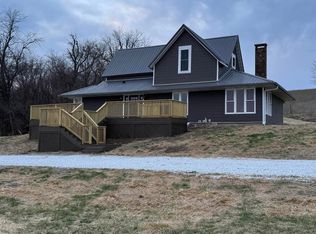 28381 202nd Ave, Sigourney, IA