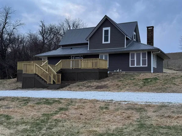 28381 202nd Ave, Sigourney, IA 52591