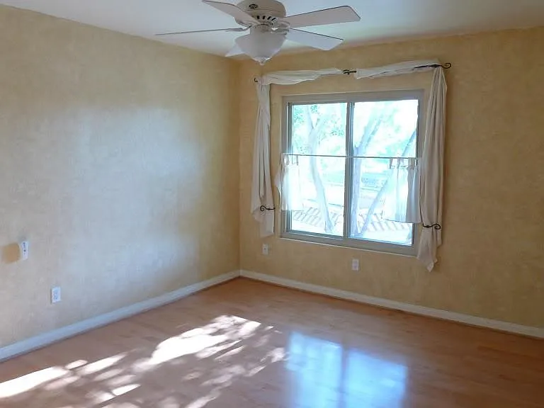10750 Dabney Dr #44 — Photo 7